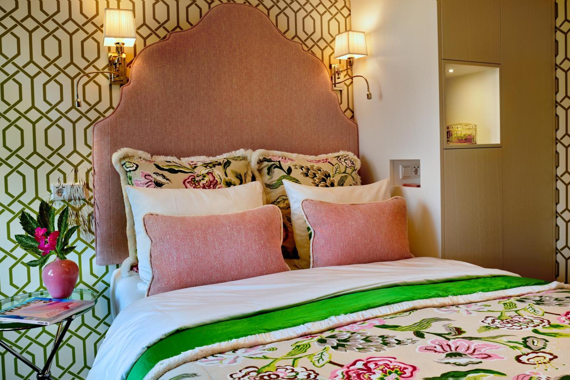 Double or Twin Room with Bathroom,1280046379:JPEG